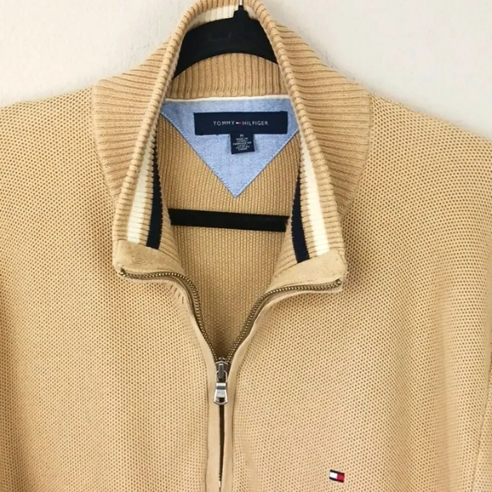 Tommy Hilfiger Men's tan quarter zip textured sweater sz M